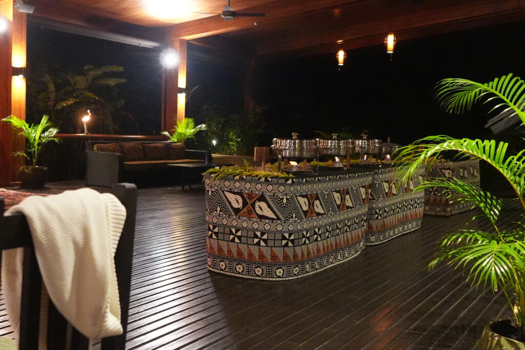 Namale Resort & Spa 2日目(7/24)ディナー ビュッフェ台