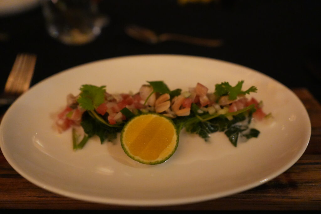 Namale Resort & Spa 3日目(7/25)ディナー ファーマーズマーケットサラダ(Farmer's Market Salad)(1枚目)
