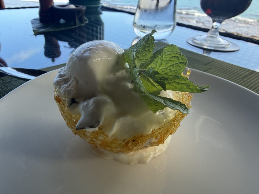 Namale Resort & Spa 5日目(7/27)ランチ デザート